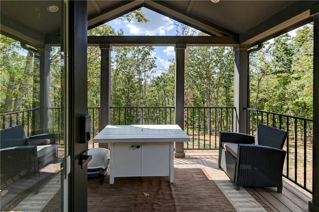 Listing Photo MLS #HMS2640815