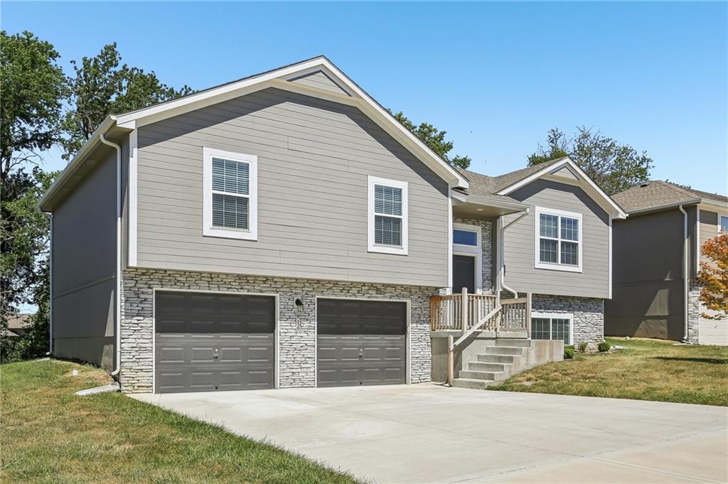 Listing Photo MLS #HMS2640899
