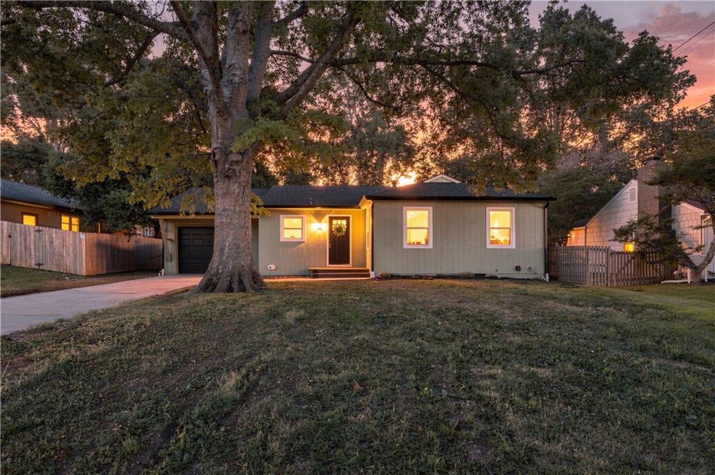 Listing Photo MLS #HMS2641006