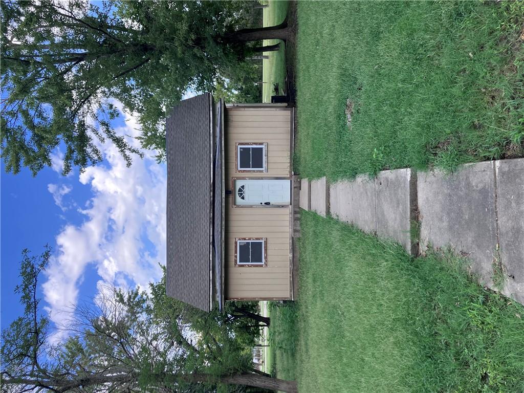 Listing Photo MLS #HMS2641043