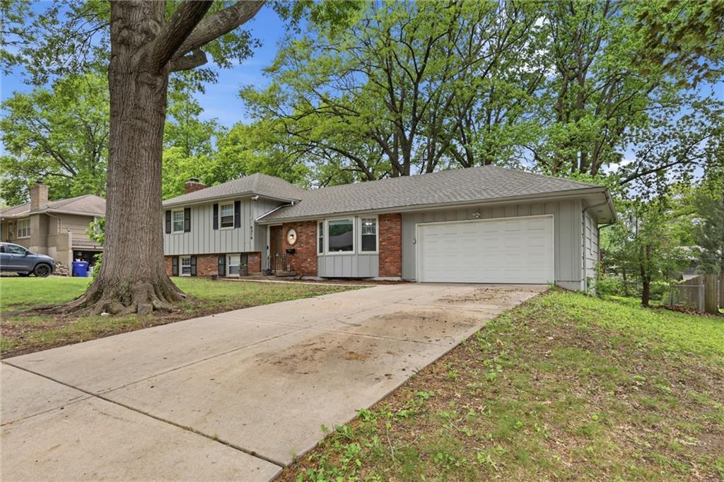 Listing Photo MLS #HMS2641115