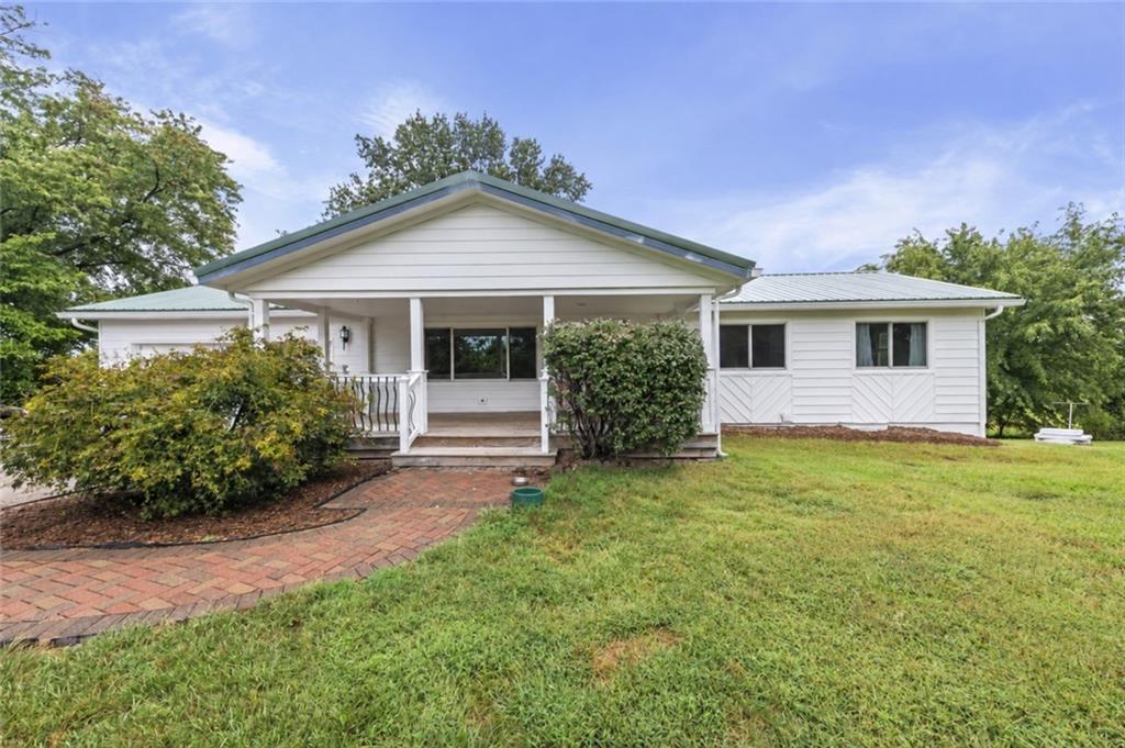 Listing Photo MLS #HMS2641190
