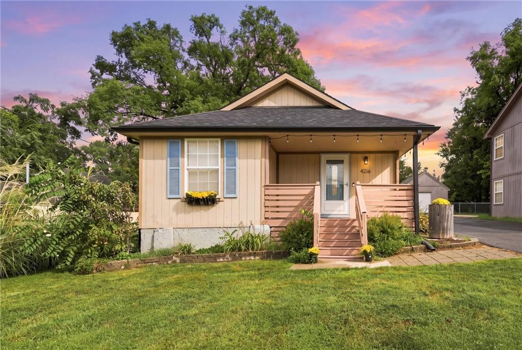 Listing Photo MLS #HMS2641305