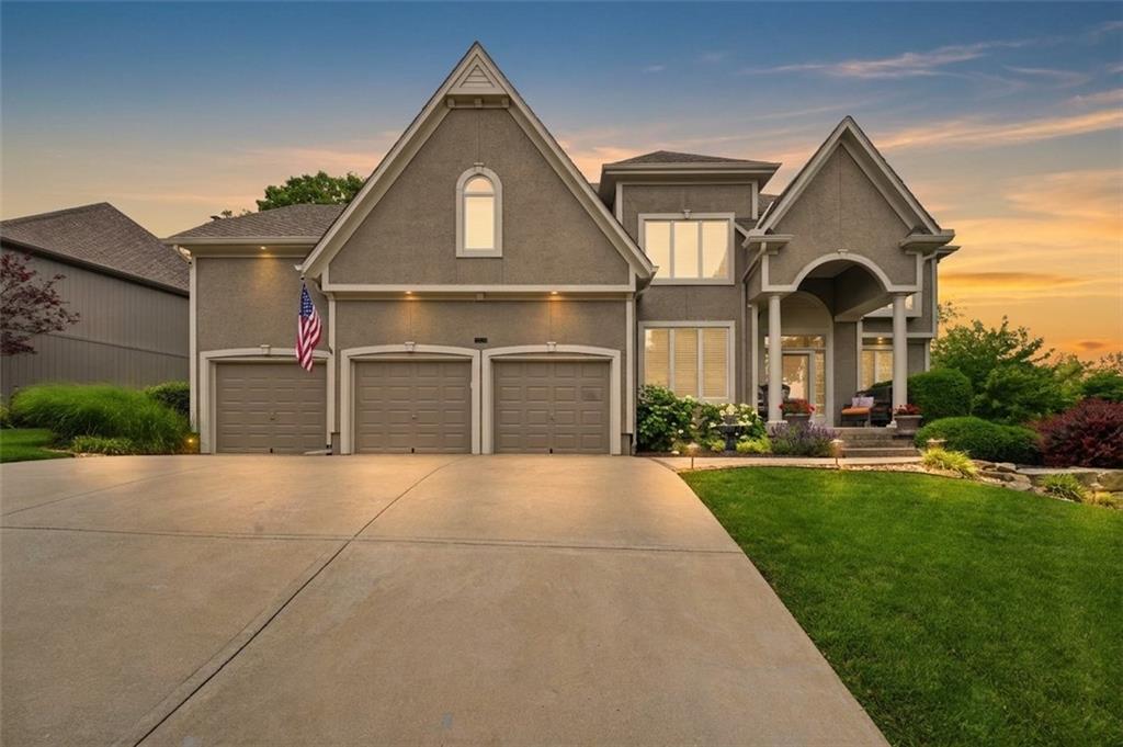 Listing Photo MLS #HMS2641425
