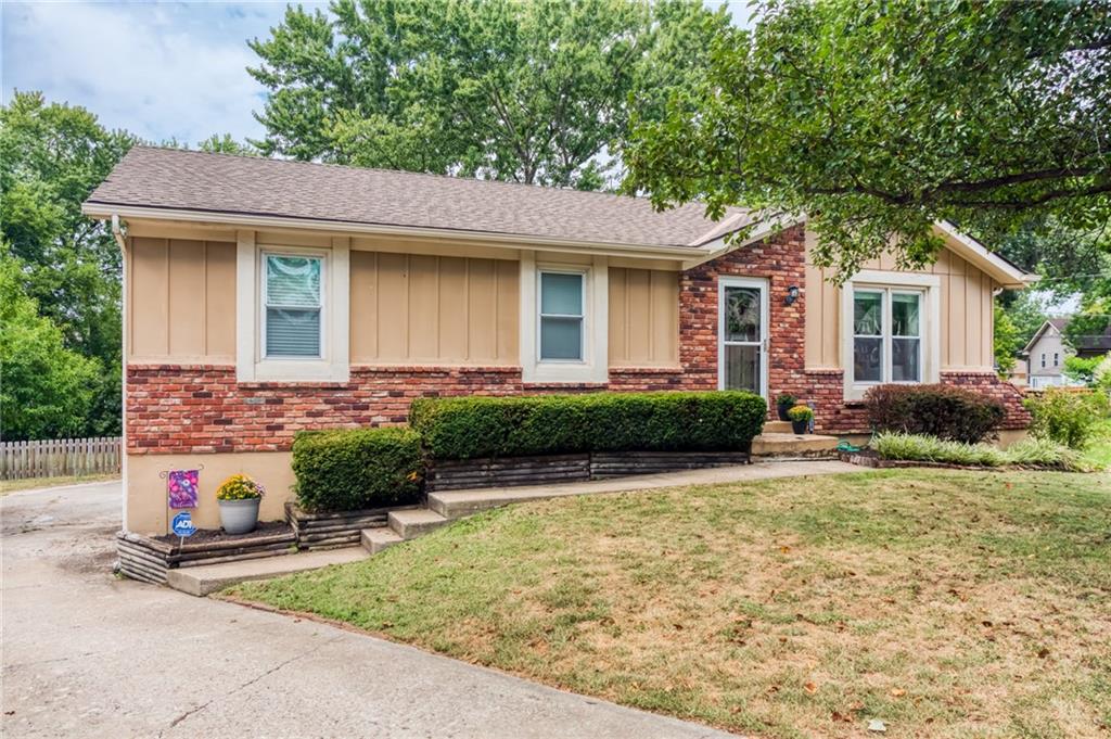 Listing Photo MLS #HMS2641569