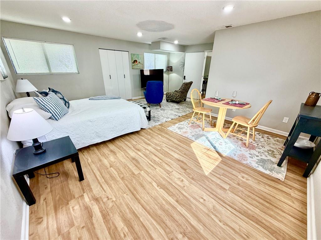Listing Photo MLS #HMS2641767