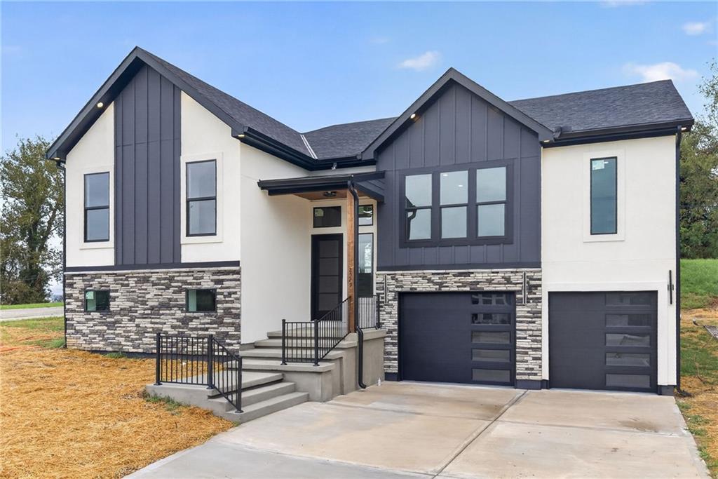 Listing Photo MLS #HMS2641774