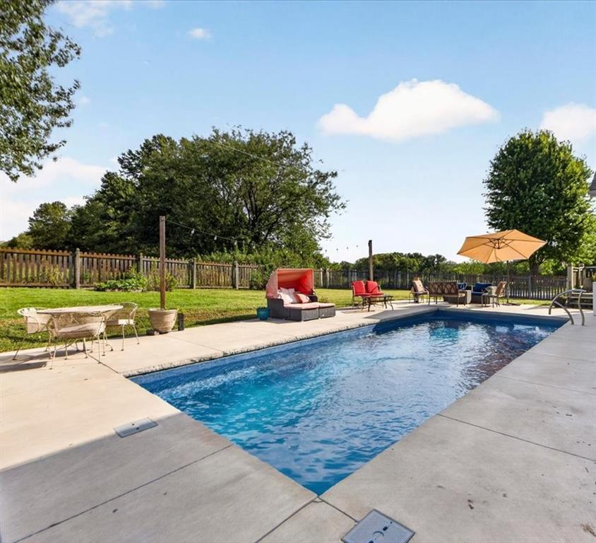 Listing Photo MLS #HMS2642034