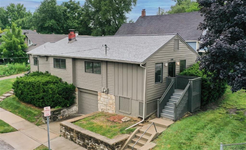 Listing Photo MLS #HMS2642509