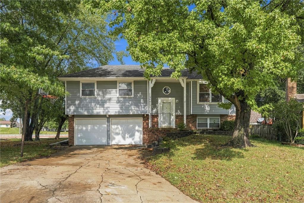 Listing Photo MLS #HMS2642523