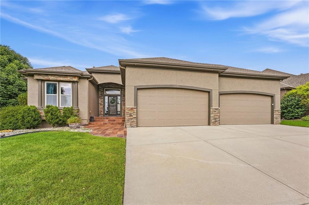 Listing Photo MLS #HMS2642627