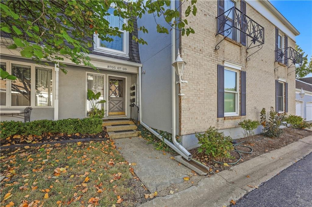 Listing Photo MLS #HMS2642717