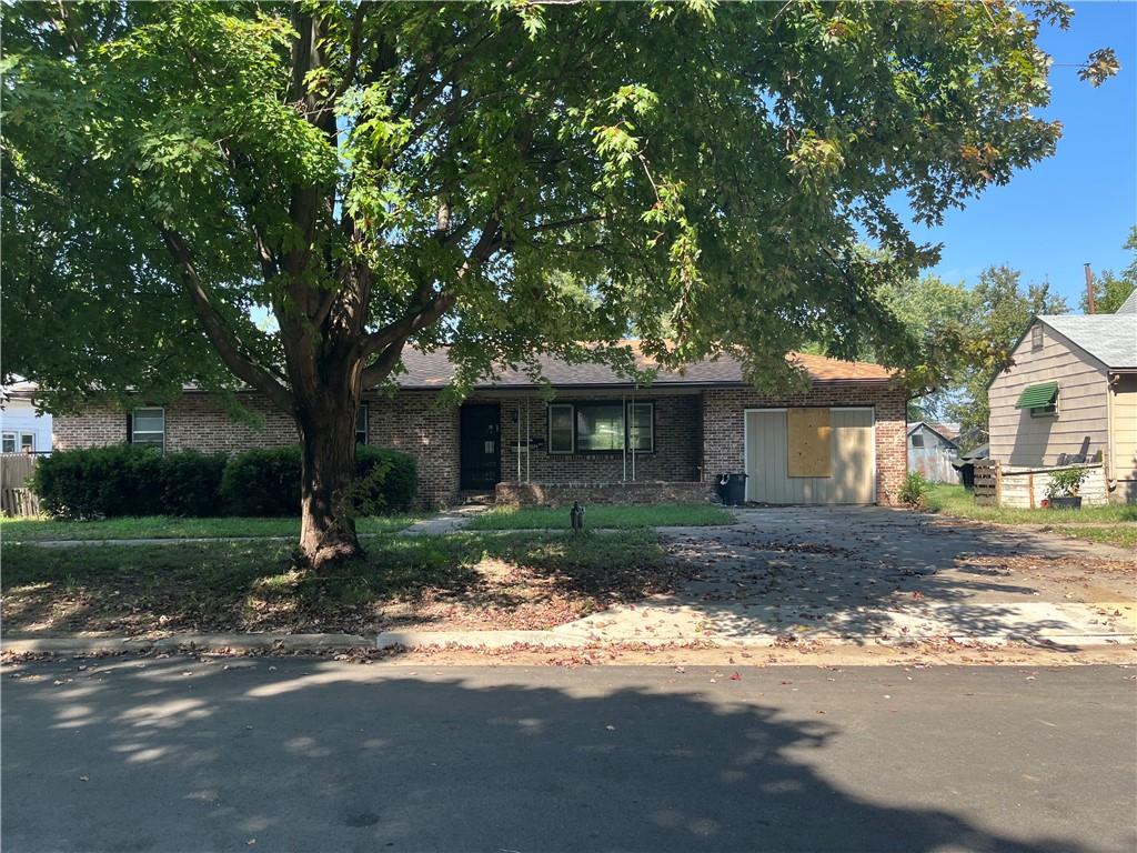 Listing Photo MLS #HMS2642856