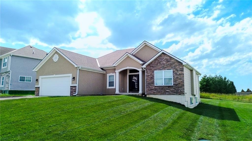 Listing Photo MLS #HMS2642857