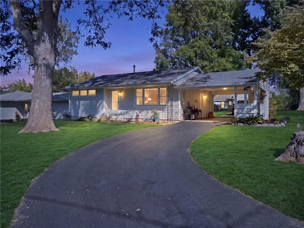 Listing Photo MLS #HMS2642906