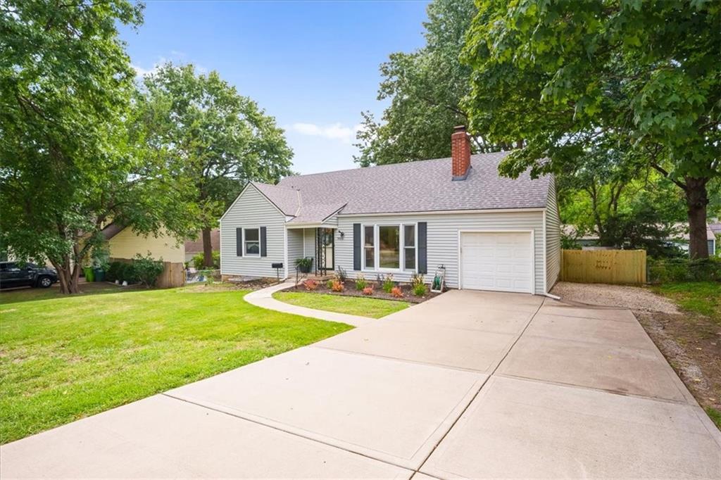 Listing Photo MLS #HMS2643003