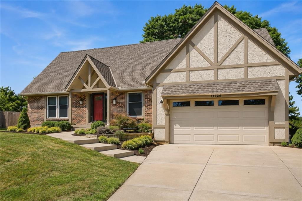 Listing Photo MLS #HMS2643024