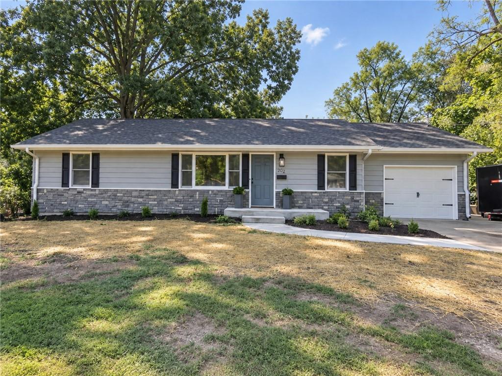 Listing Photo MLS #HMS2643048