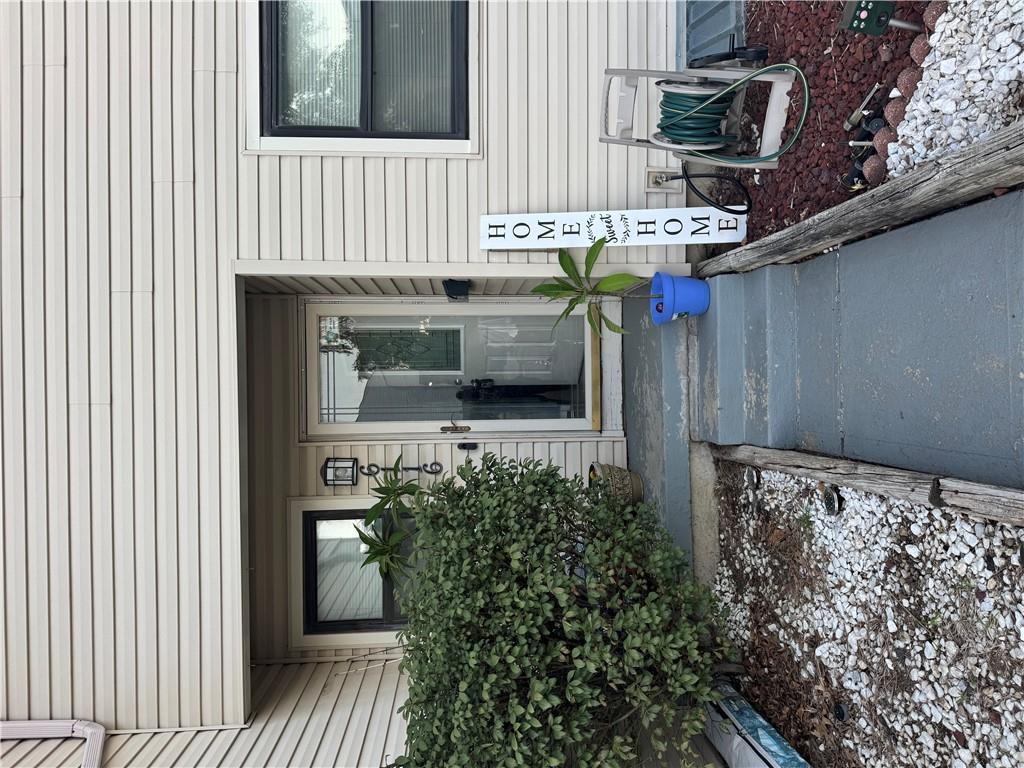 Listing Photo MLS #HMS2643068