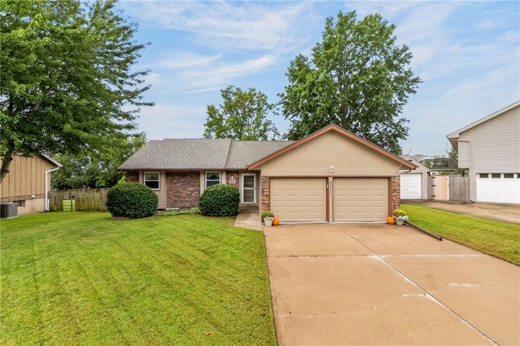 Listing Photo MLS #HMS2643087