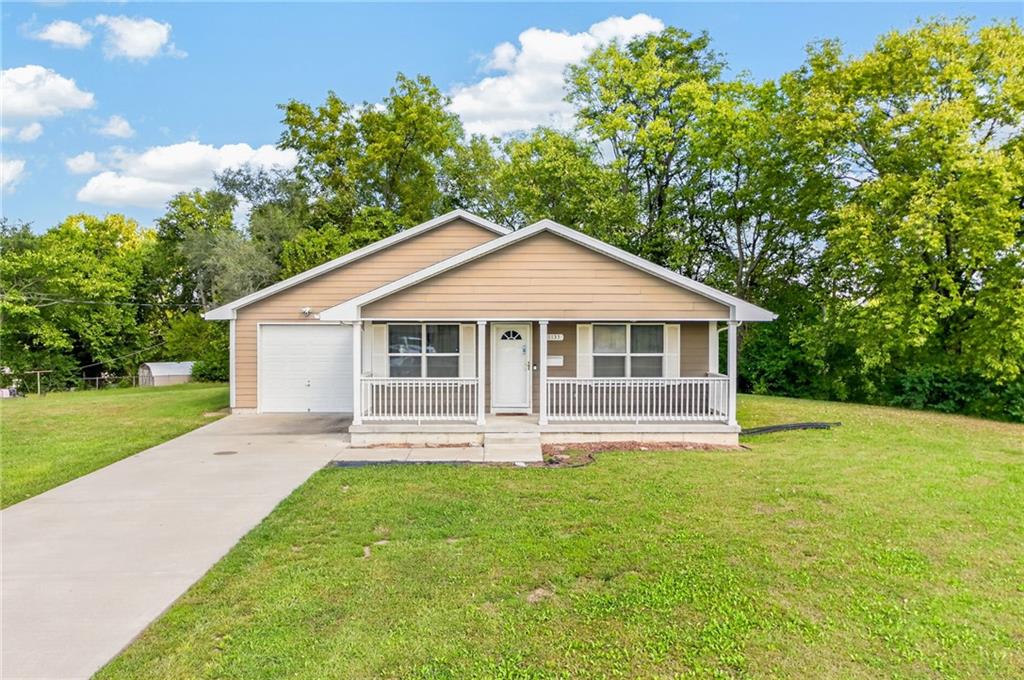 Listing Photo MLS #HMS2643215