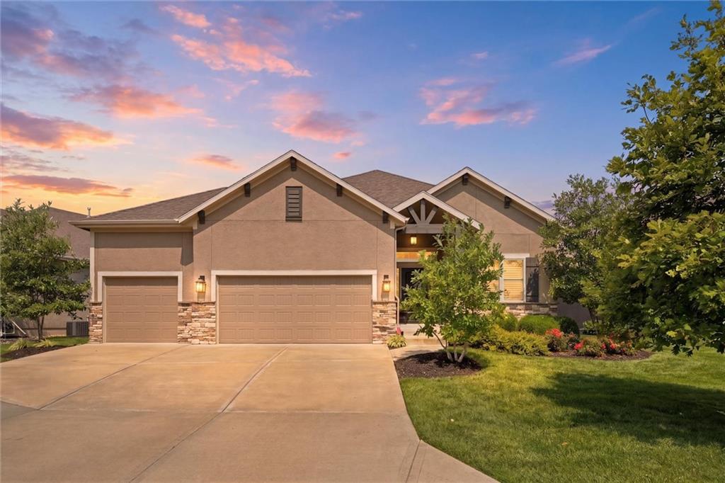 Listing Photo MLS #HMS2643367