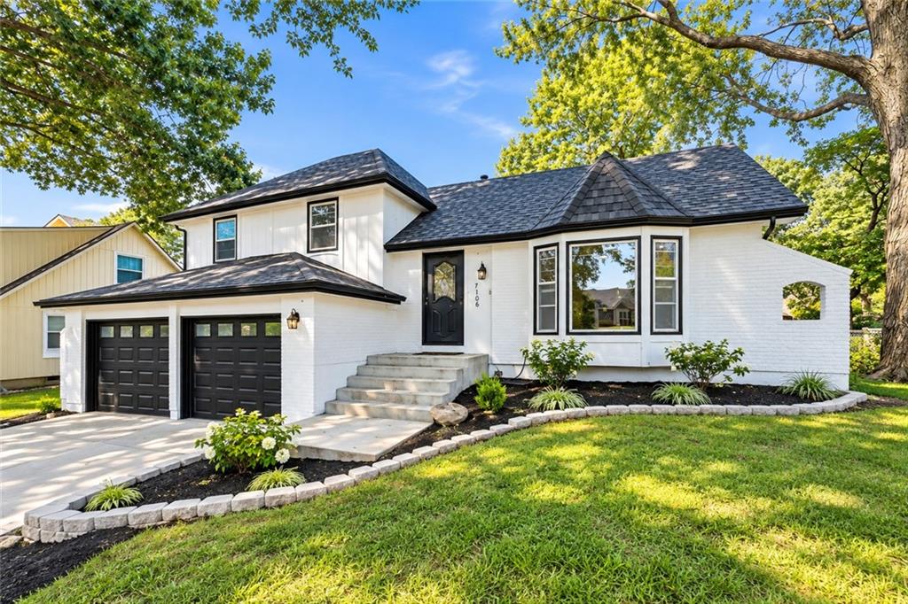 Listing Photo MLS #HMS2643384