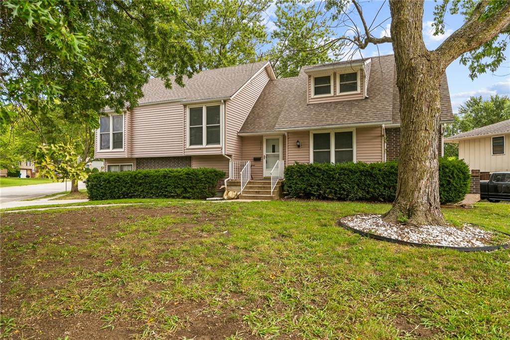 Listing Photo MLS #HMS2643406