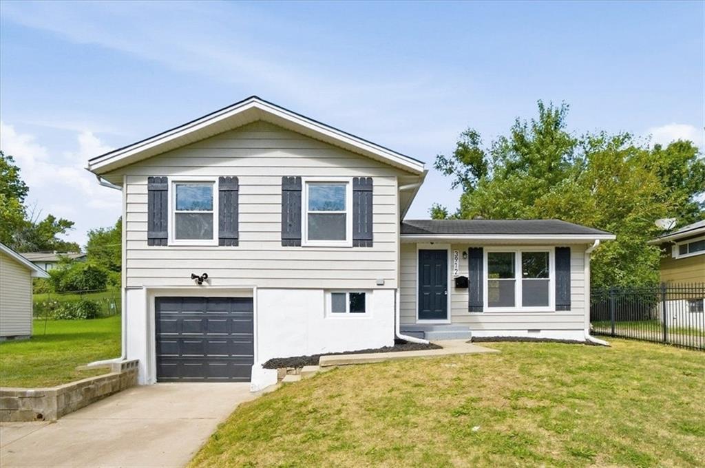 Listing Photo MLS #HMS2643482