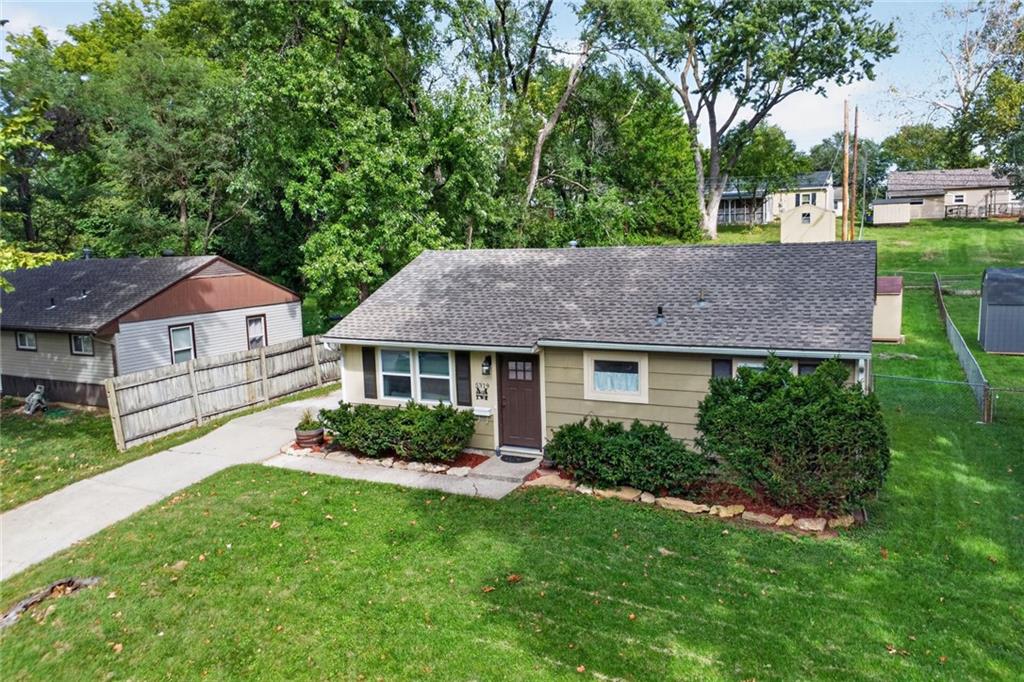 Listing Photo MLS #HMS2643525