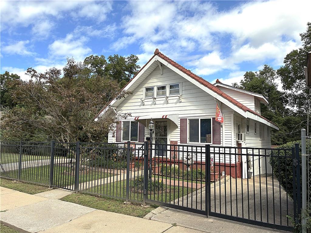 Listing Photo MLS #HMS2643556
