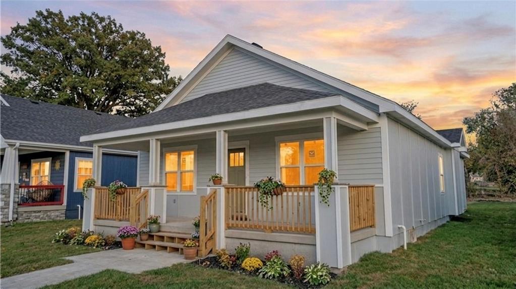 Listing Photo MLS #HMS2643638