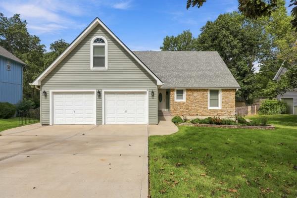 Listing Photo MLS #HMS2643645