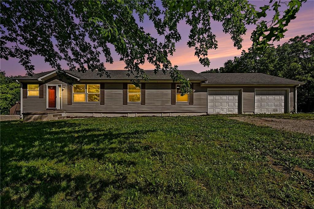 Listing Photo MLS #HMS2643743