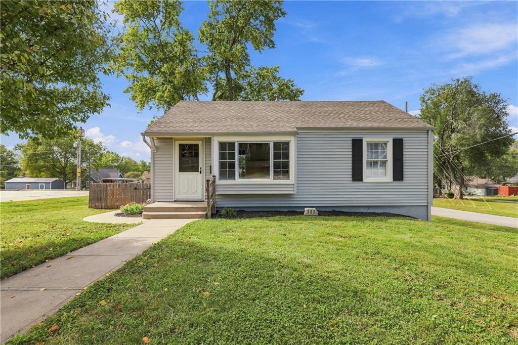 Listing Photo MLS #HMS2643945