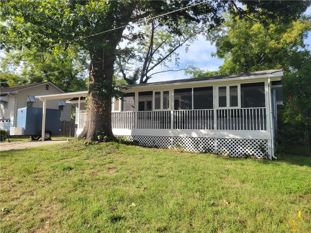 Listing Photo MLS #HMS2644034