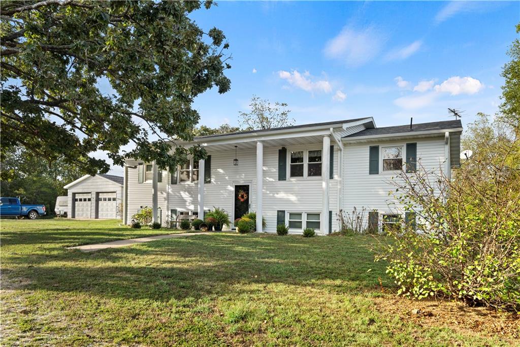 Listing Photo MLS #HMS2644089