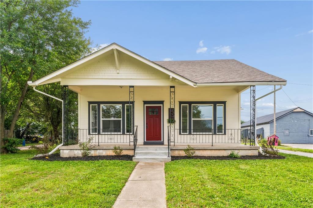 Listing Photo MLS #HMS2644192