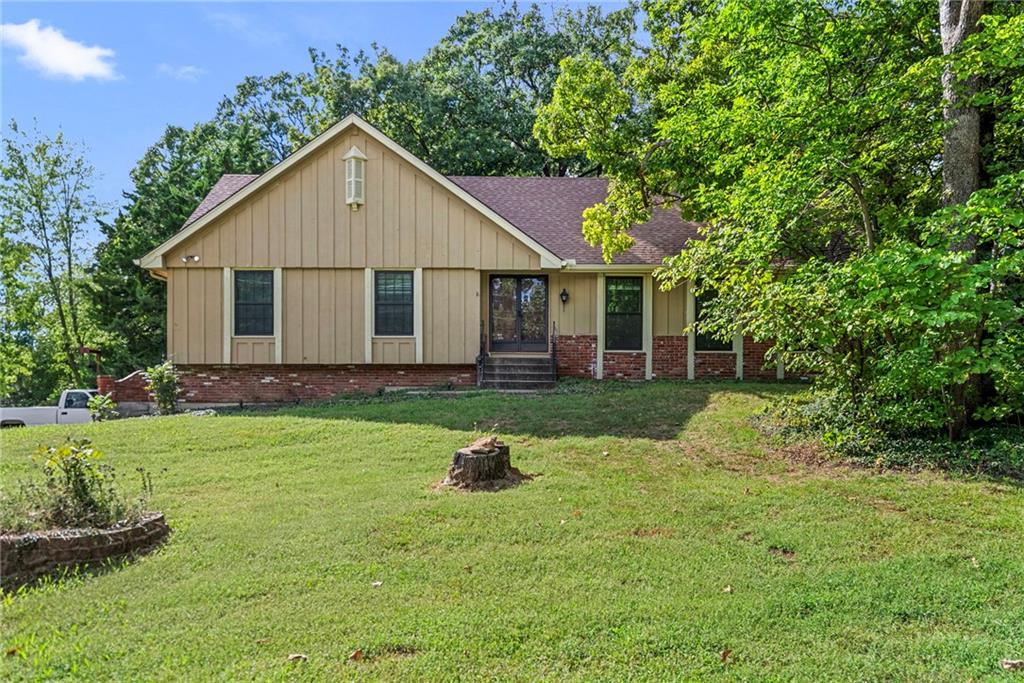 Listing Photo MLS #HMS2644807